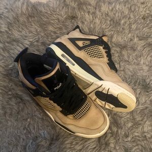 COPY - Nike Air Jordans Mid Tops